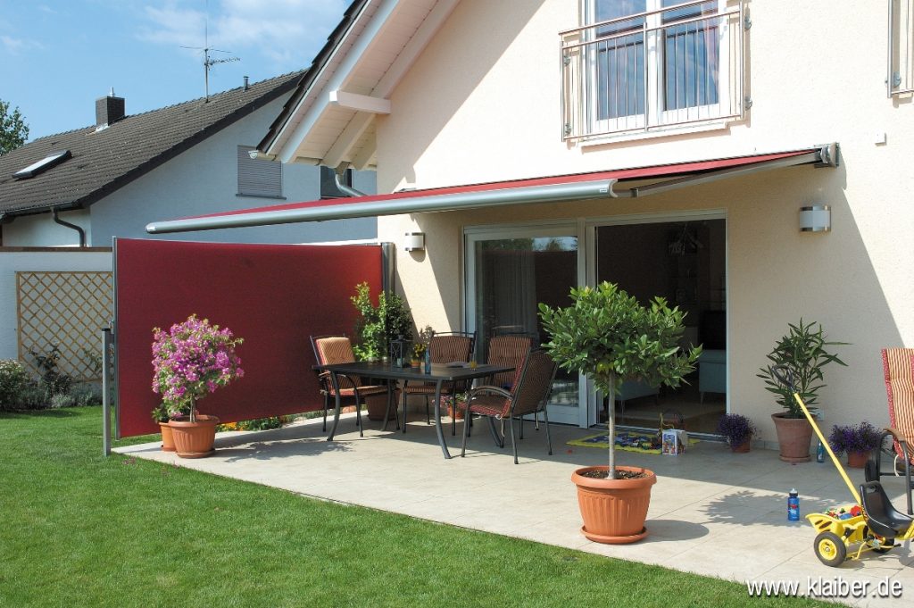 Ausziehbare Seitenmarkise für Balkon und Terrasse Planungswelten