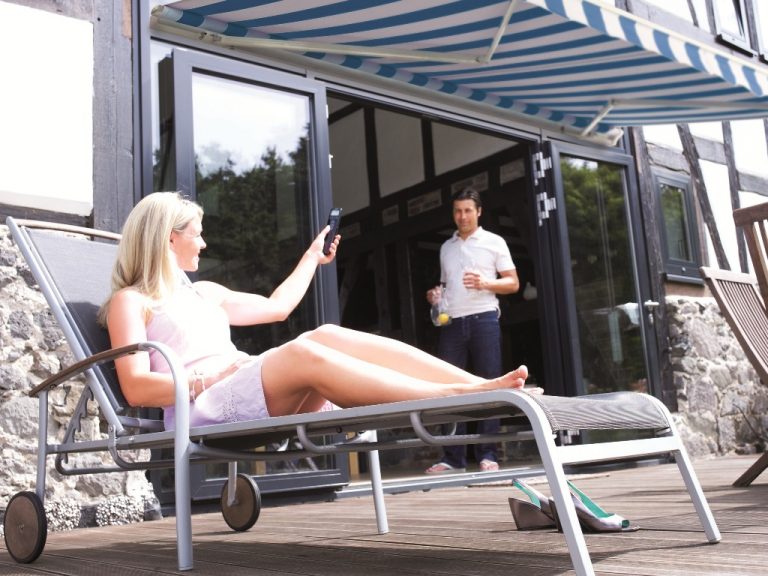 Hausautomatisierung – zentrale Steuerung vom Rollladen bis zur Markise