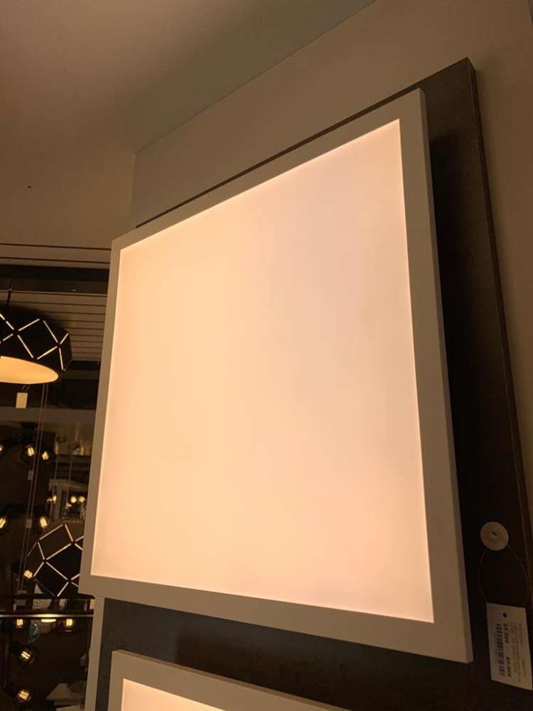 Deckenleuchte/Deckenlampe