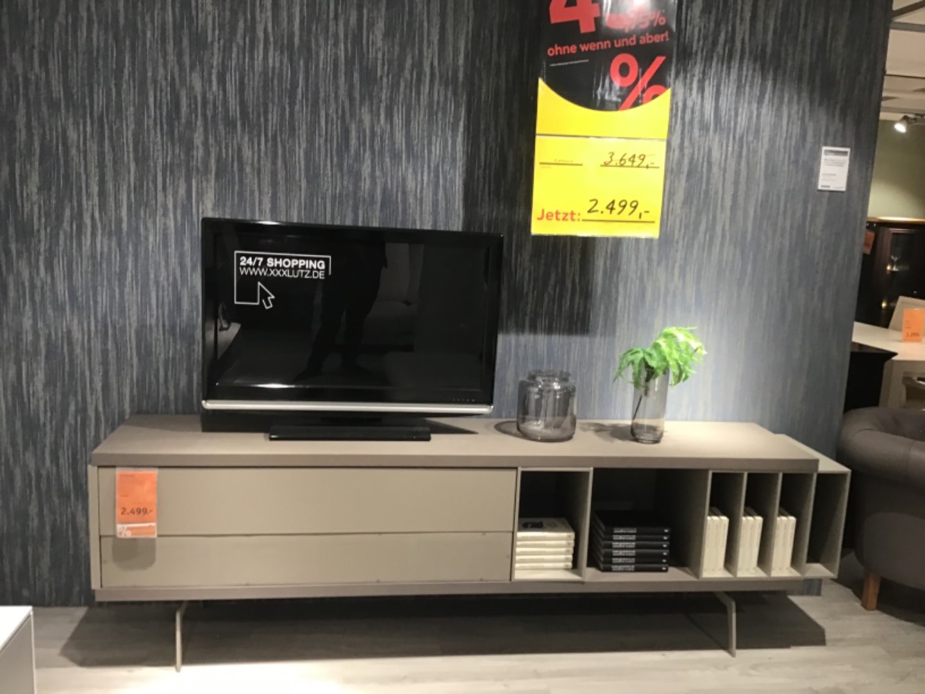 Möbel, Sideboard von Roset