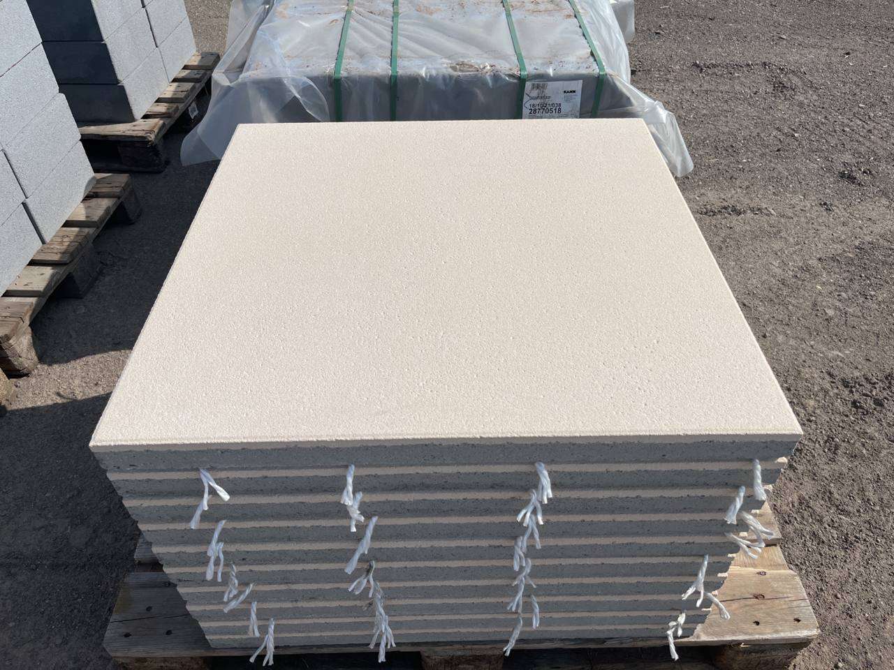 Polaris 80x80x5 cm beige feingestrahlt (Restposten)