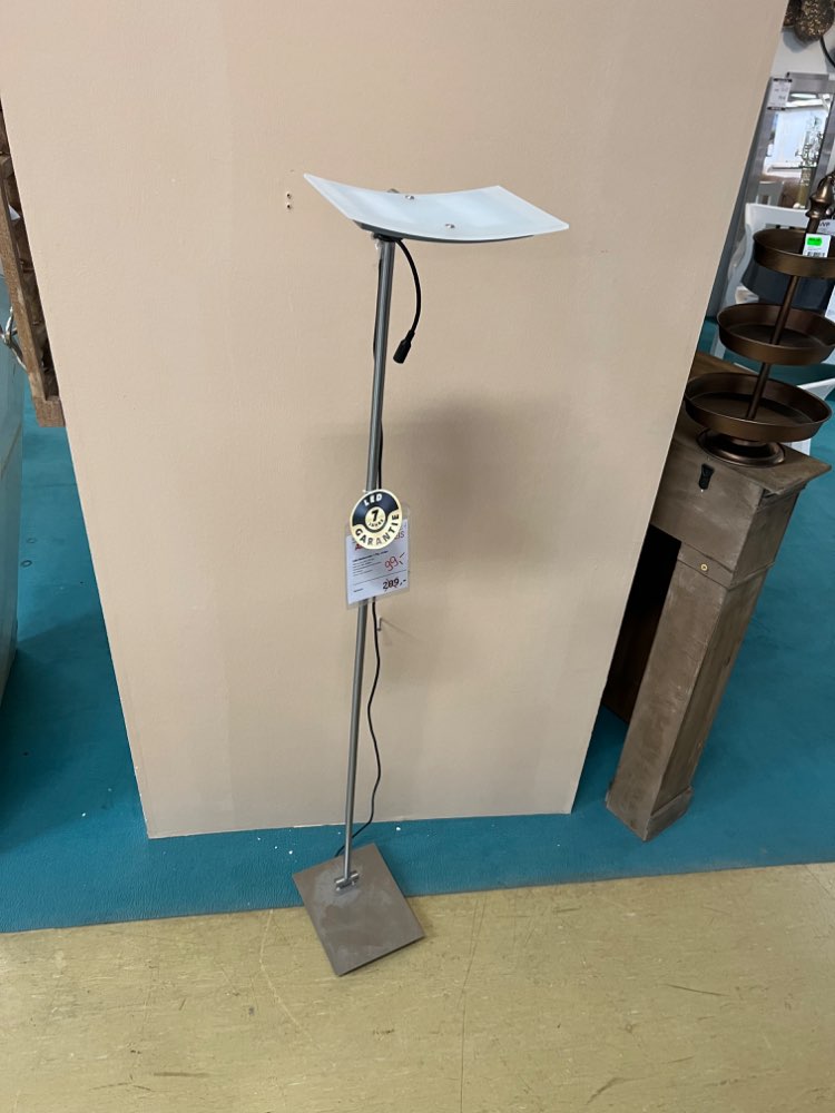 LED Stehleuchte / Lampe / Leuchte statt 109,-€
