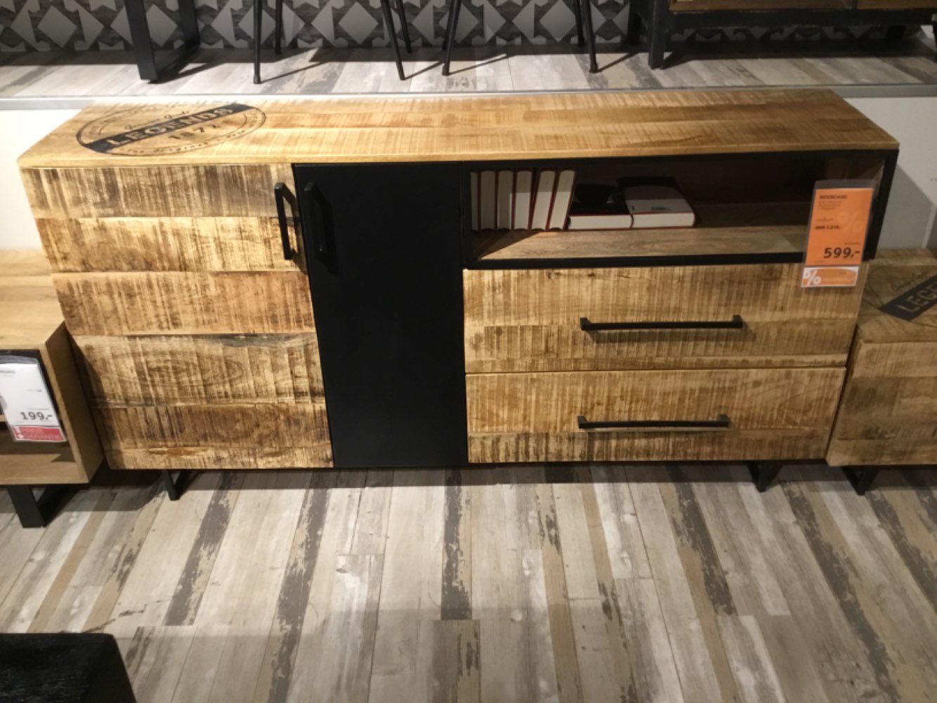 Sideboard, 160/84/37, Naturfarben, Schwarz, 1 Einlegeboden, Mangoholz, Metall Schwarz, 2 Türen, 2 Laden, 1 Fach, XXXLUTZ