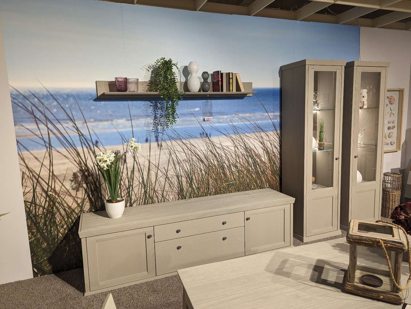 Wohnwand Pinie massiv grau-soft gebürstet