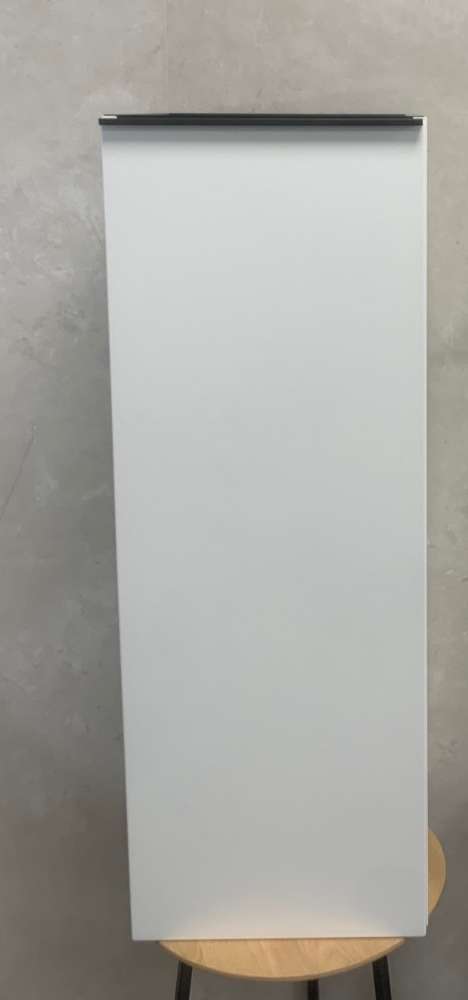 Burgbad Fiumo Halbhochschrank