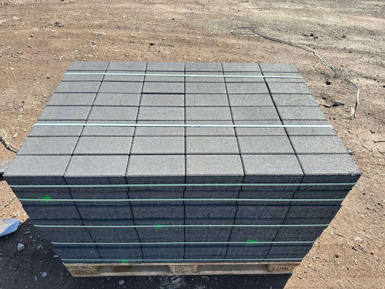 Prestige Line Rechteckpflaster 20x10x8 cm anthrazit (2.Wahl)