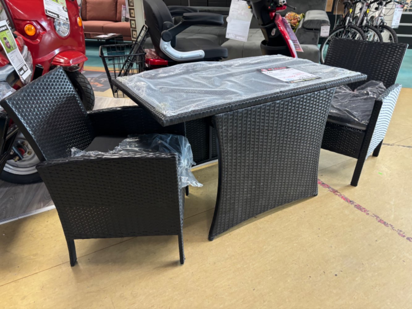 Gartenmöbelset / Polyrattan / Tisch / Stuhl statt 399€
