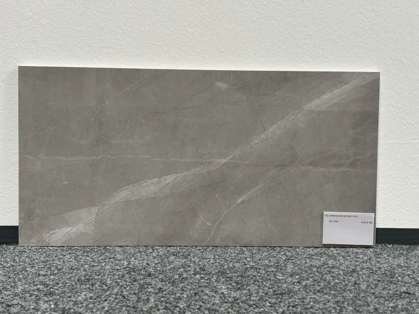Bodenfliese 30 x 60 x 0,9 cm