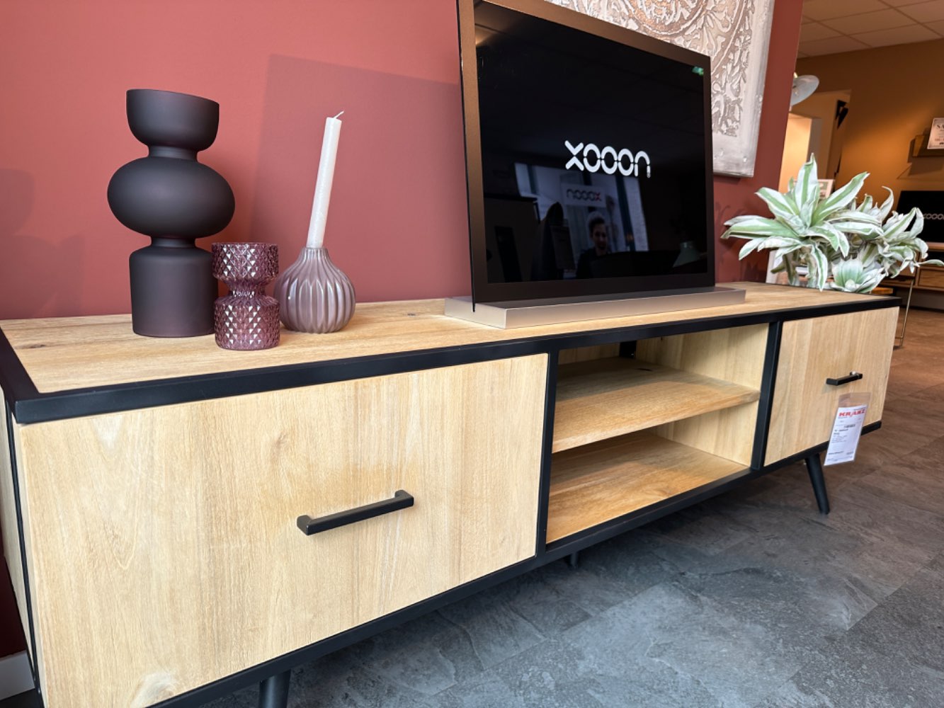 TV-Sideboard Holzoptik B190cm/H55cm/T42cm