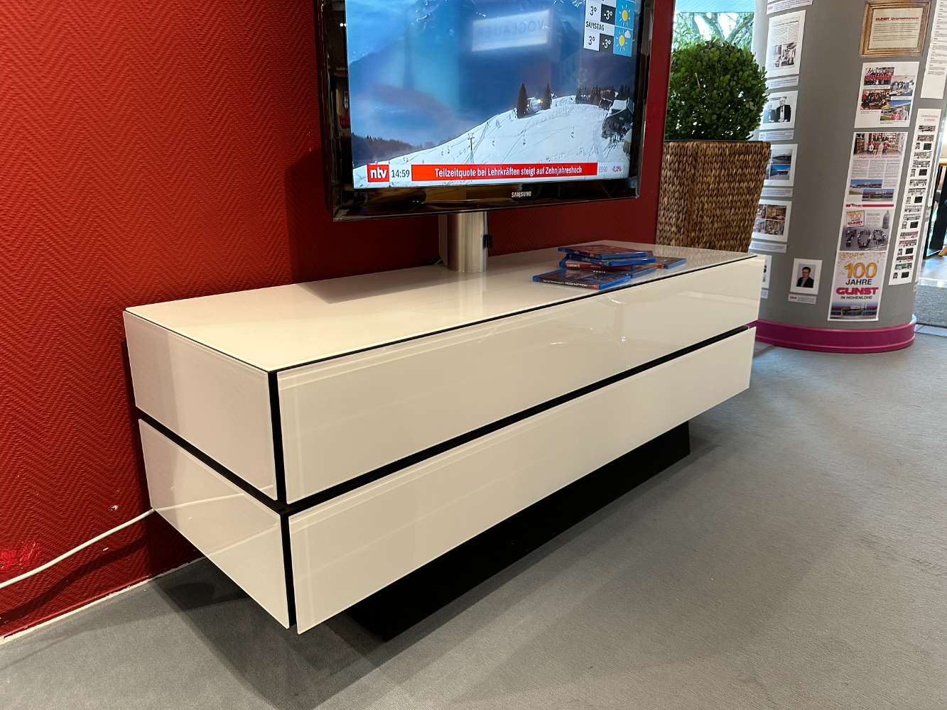 Audio-TV-Kombination