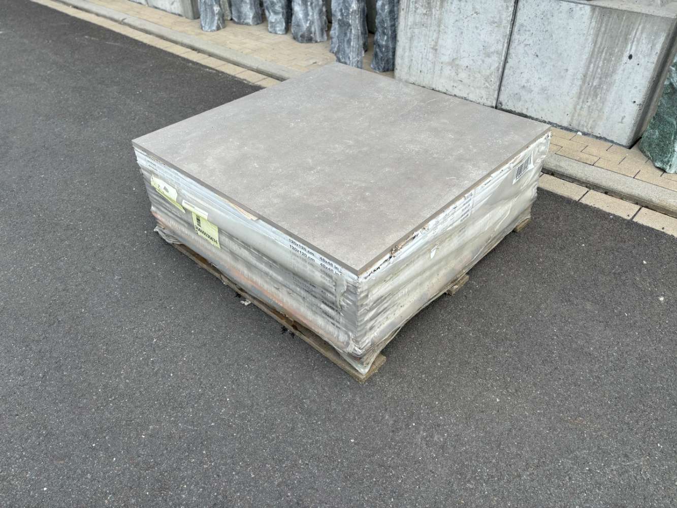 TERRASSENPLATTEN  FEINSTEINZEUG 120x120x2cm -SONDERPOSTEN-
