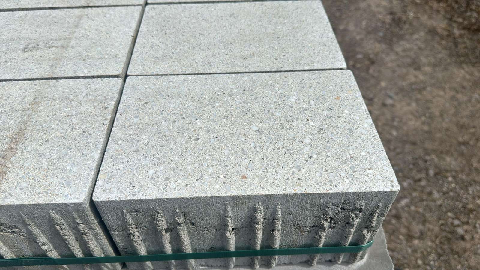 Vajo 24x16x12 cm grau beige geschliffen (Restposten)