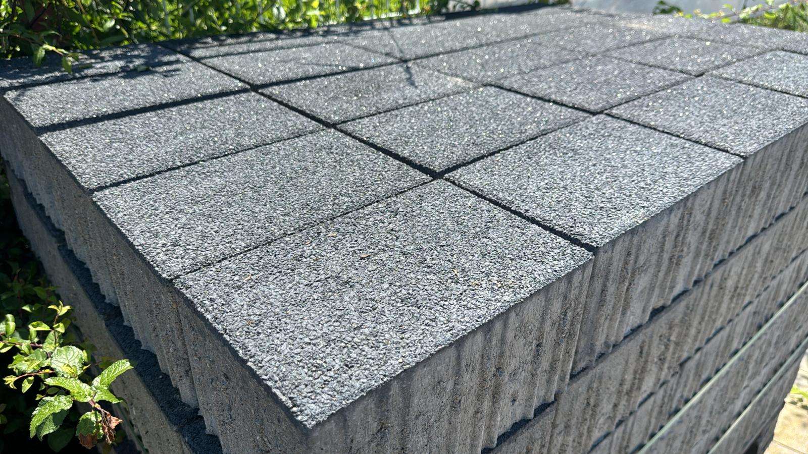 Planolith 24x16x12 +16x16x12 cm anthrazit wassergestrahlt (Rest)