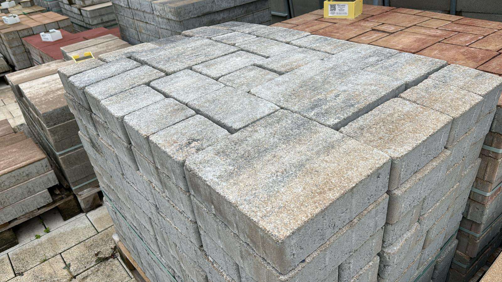 Germania Antik Wilder Verband 8 cm Muschelkalk (2.Wahl)