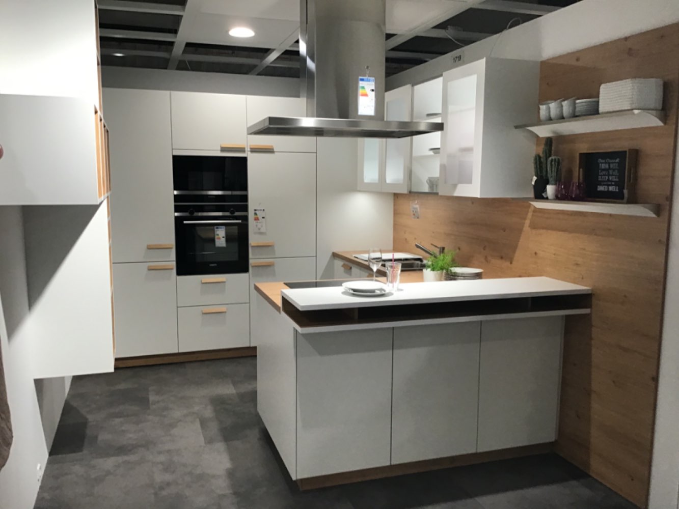 Musterküche Sienna Schüller Küchen