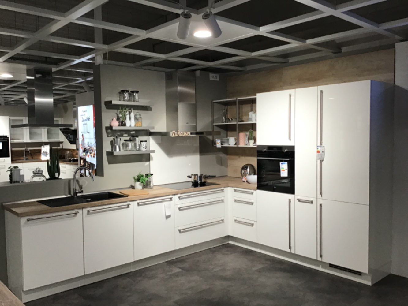 Musterküche Flash Nobilia Einbauküchen