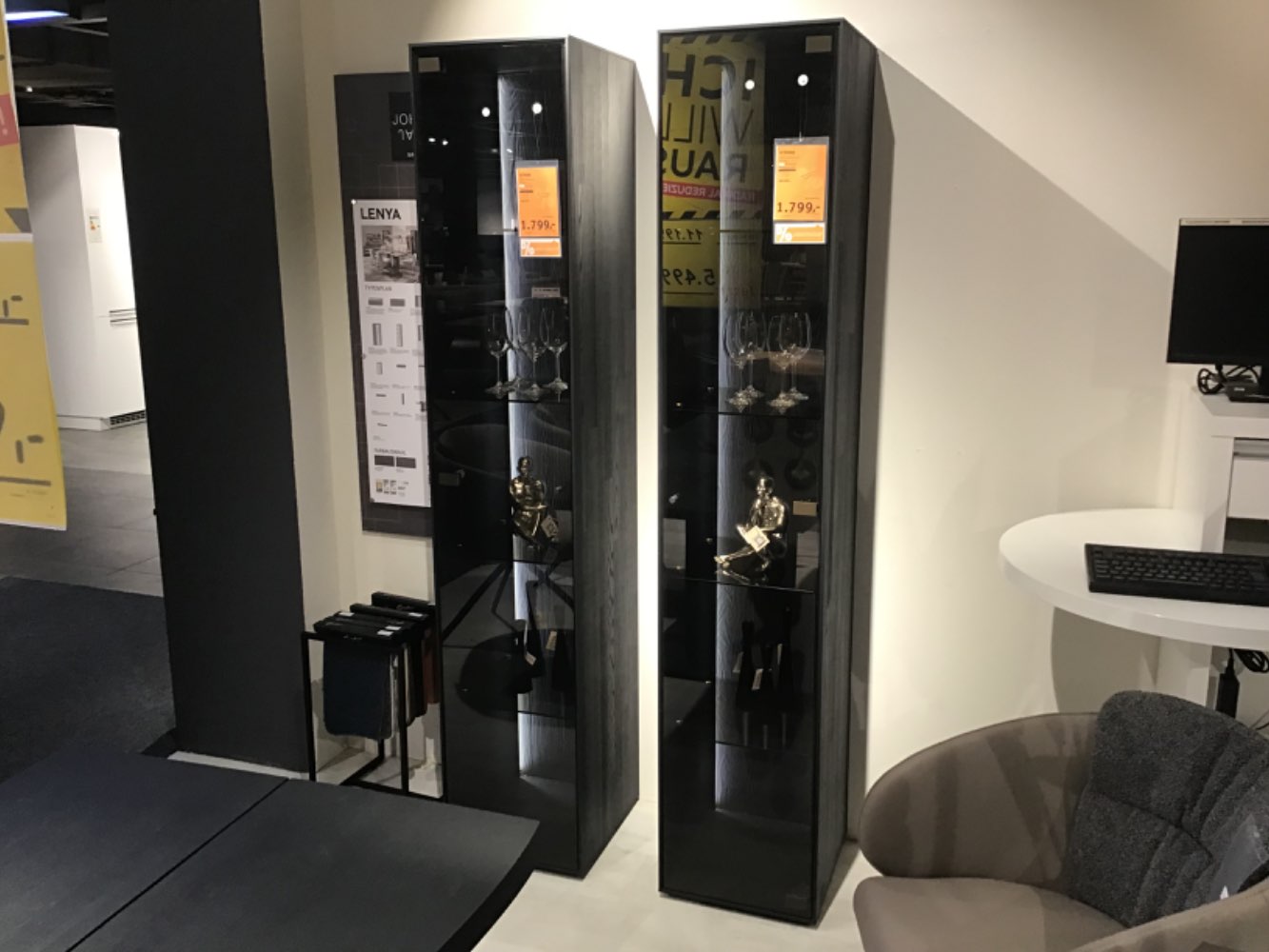 XXXLutz Ausstellungsstück Möbel Vitrine Lenya anthrazit