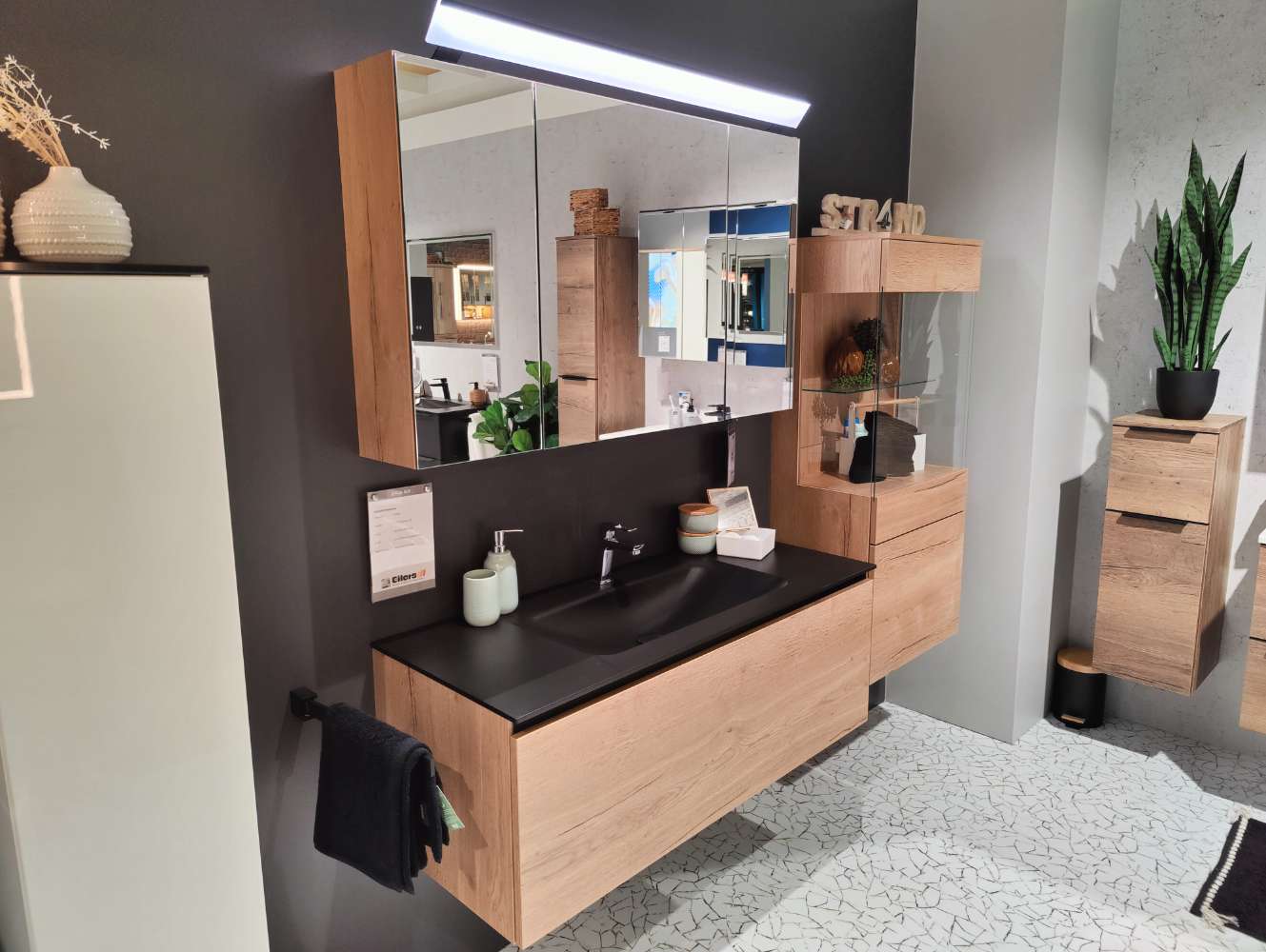 Badezimmer – Badmöbel-Set – INTERLIVING