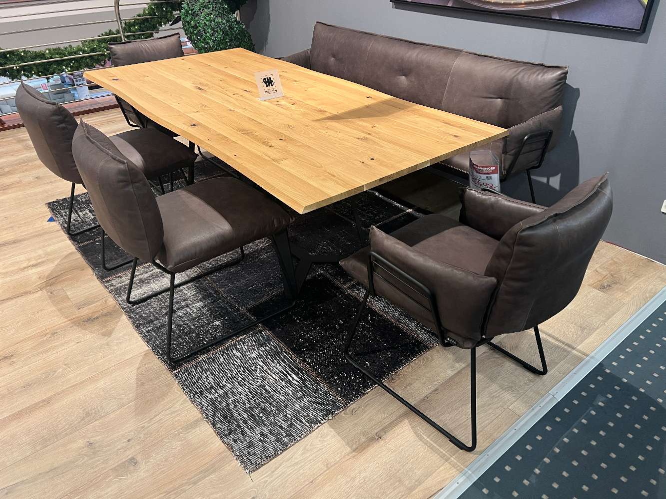 Bankgruppe MUSTERRING Pinero