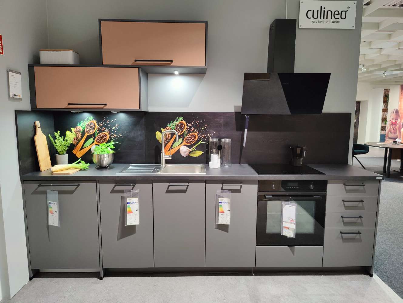 Küche – CULINEO – C357 – Schiefergrau – inkl. E-Geräte – SIEMENS