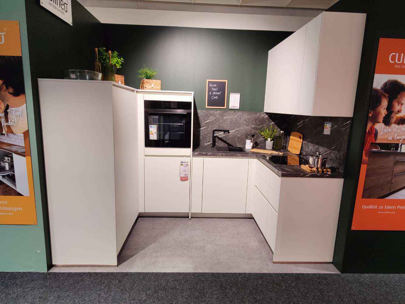 Küche – NOBILIA – Senso – weiß – inkl. E-Geräte