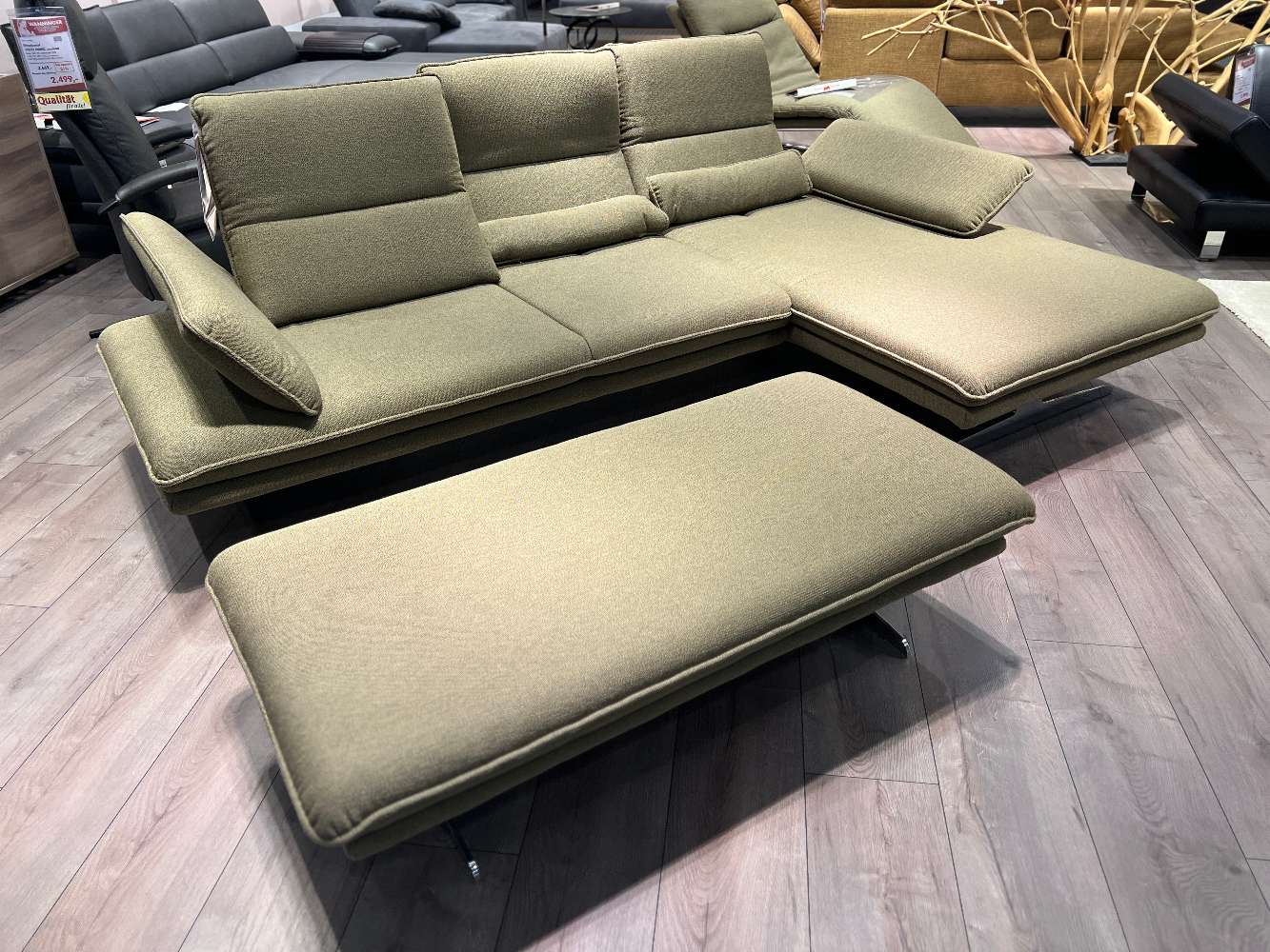 Couch W.SCHILLIG broadway