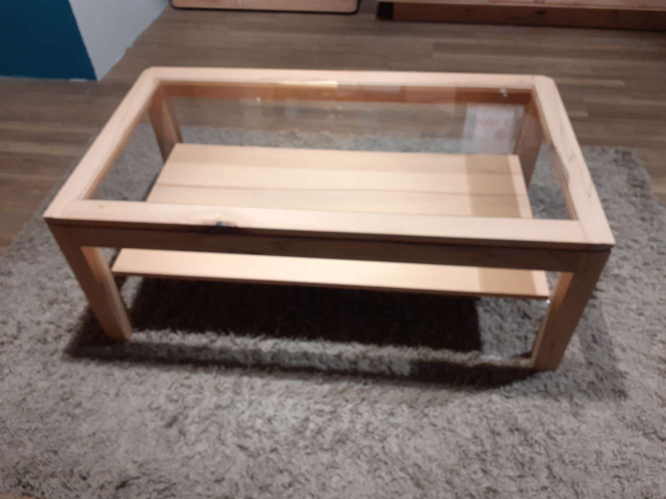 Couchtisch – Valmondo