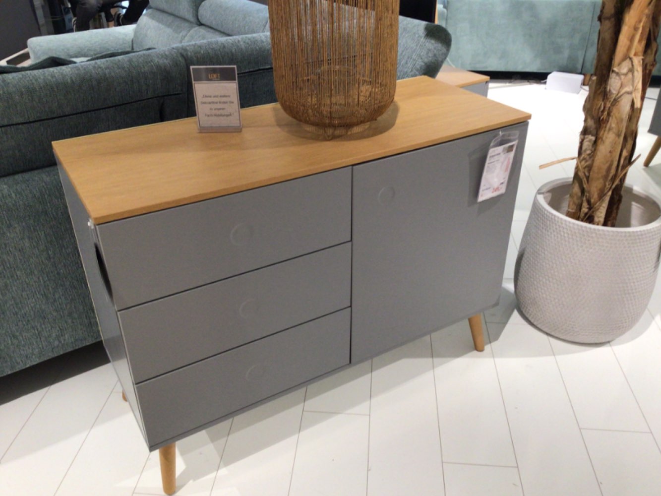 Sideboard