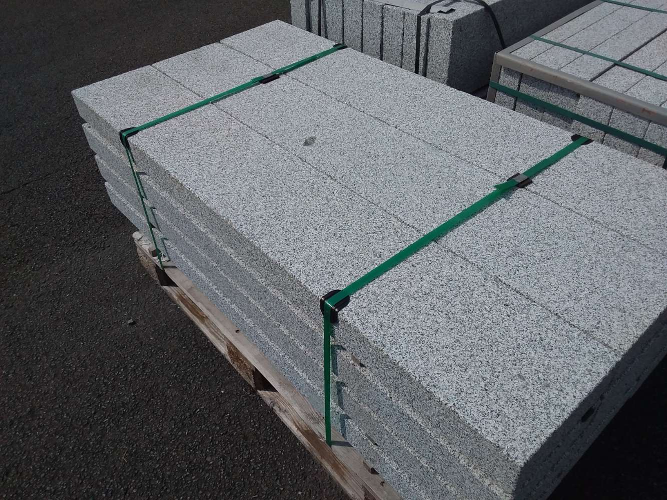 Palisaden Granit 8x25x150 cm grau Naturstein Rasenkanten