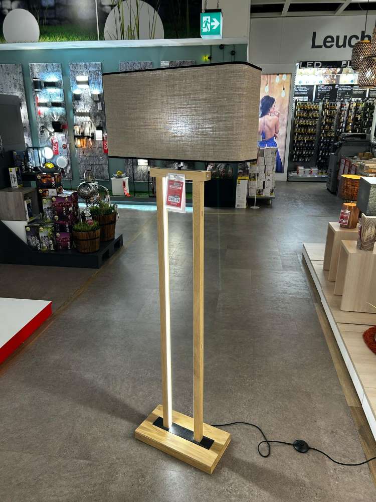 LED Stehlampe