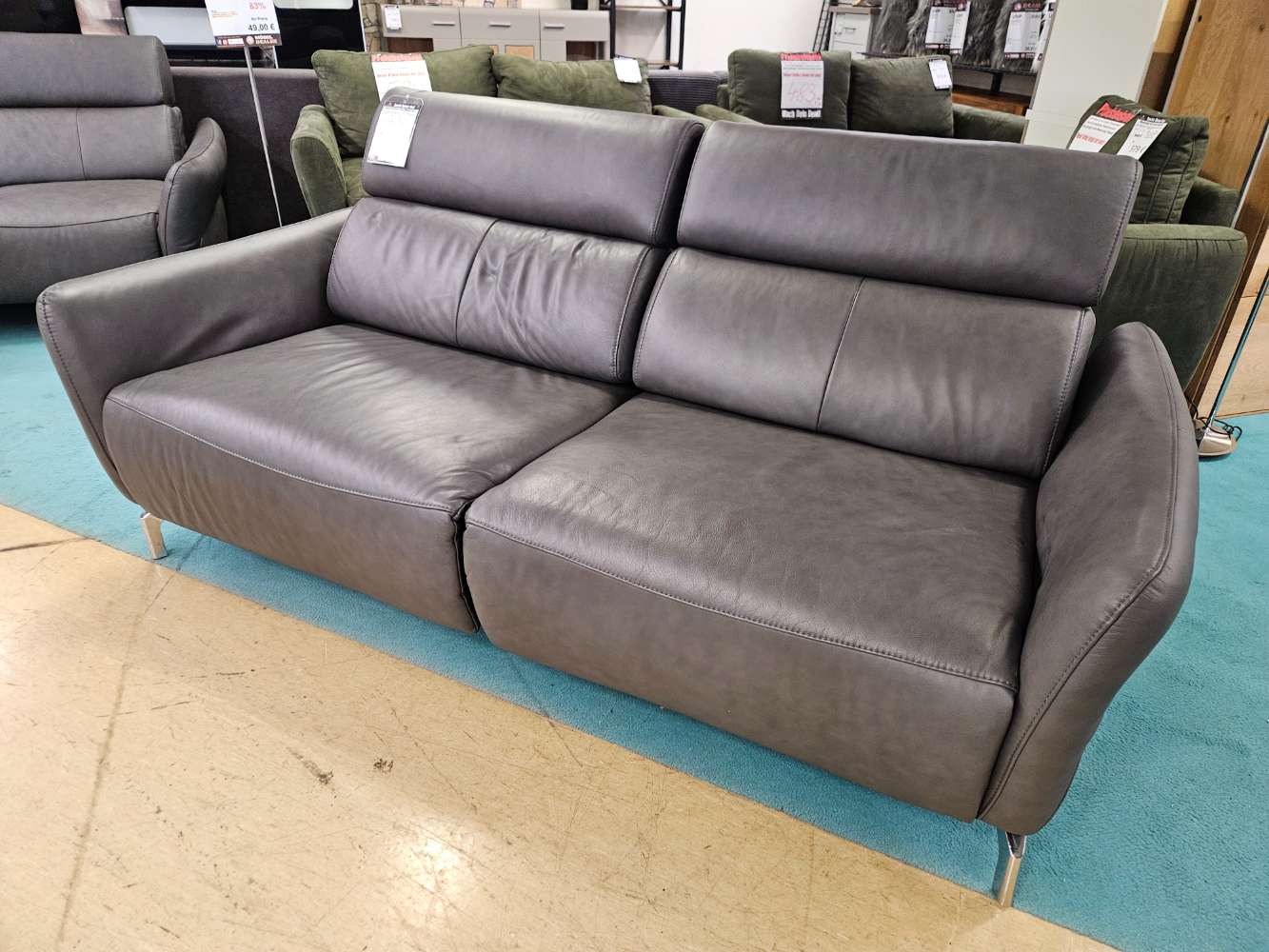 uno Ledersofa Messina Relaxfunktion Steingrau statt 2499€