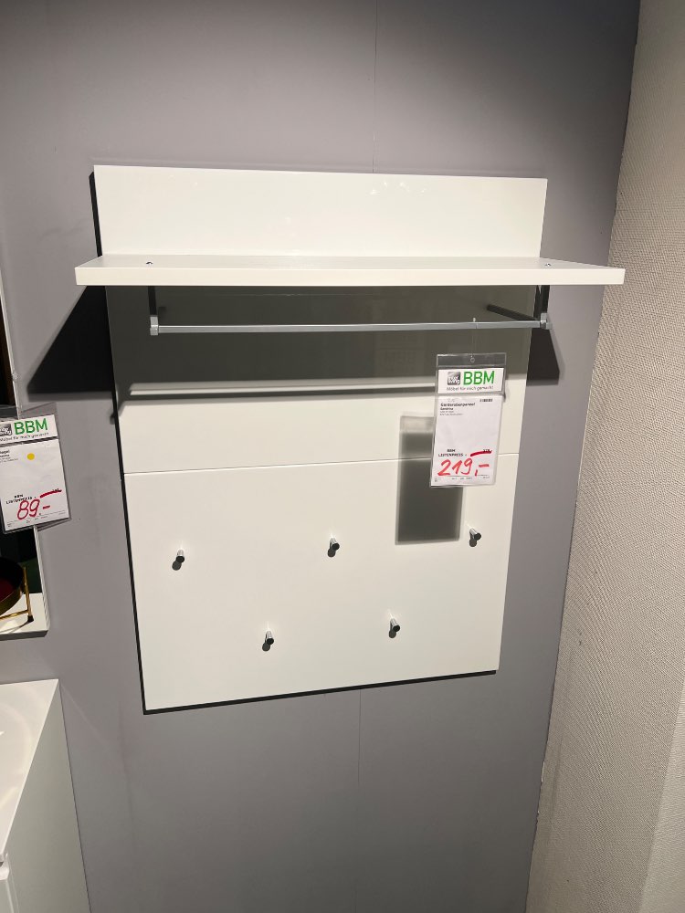 Garderobenpaneel, BBM