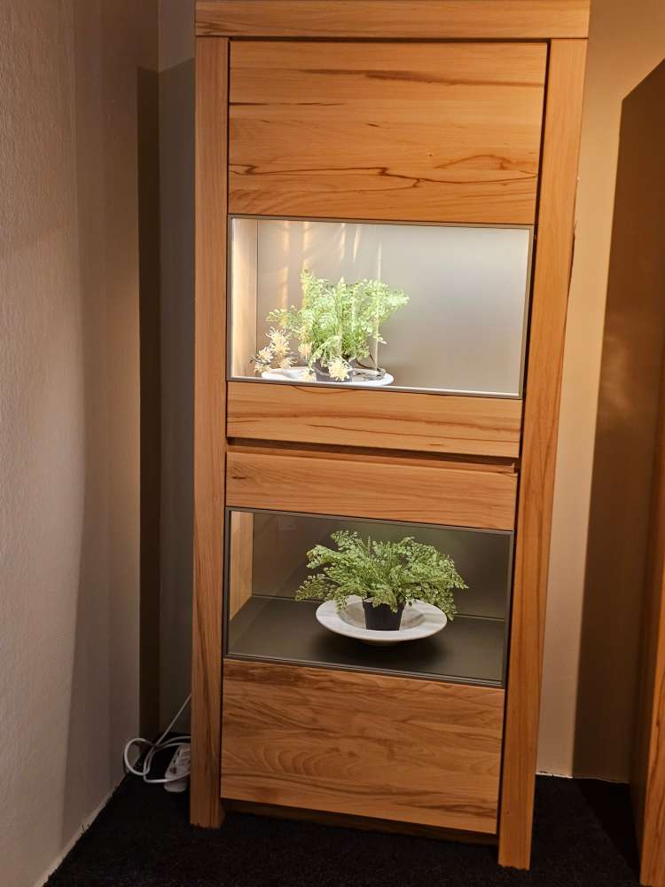 Vitrine links Soleo 3000