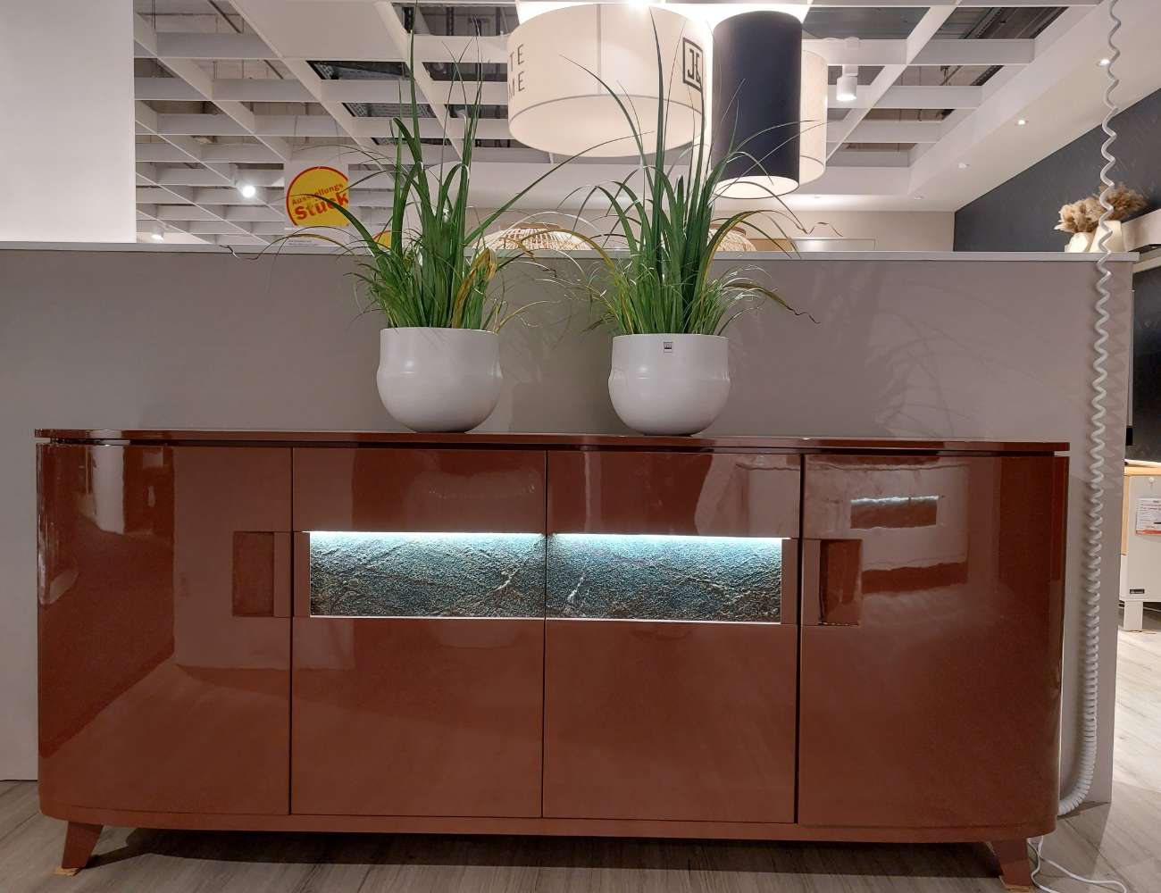 Sideboard