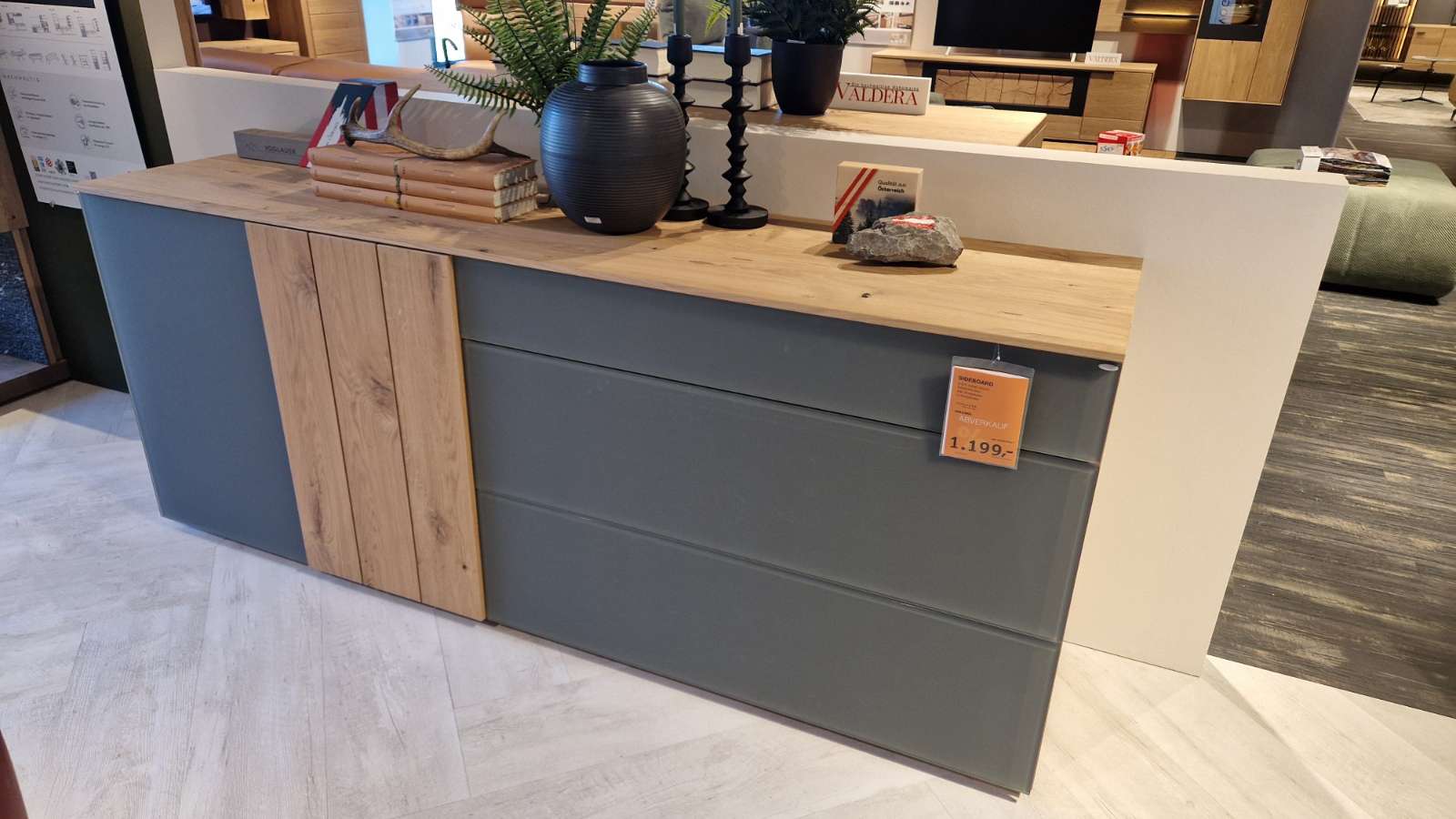 SIDEBOARD MONTE LIVING