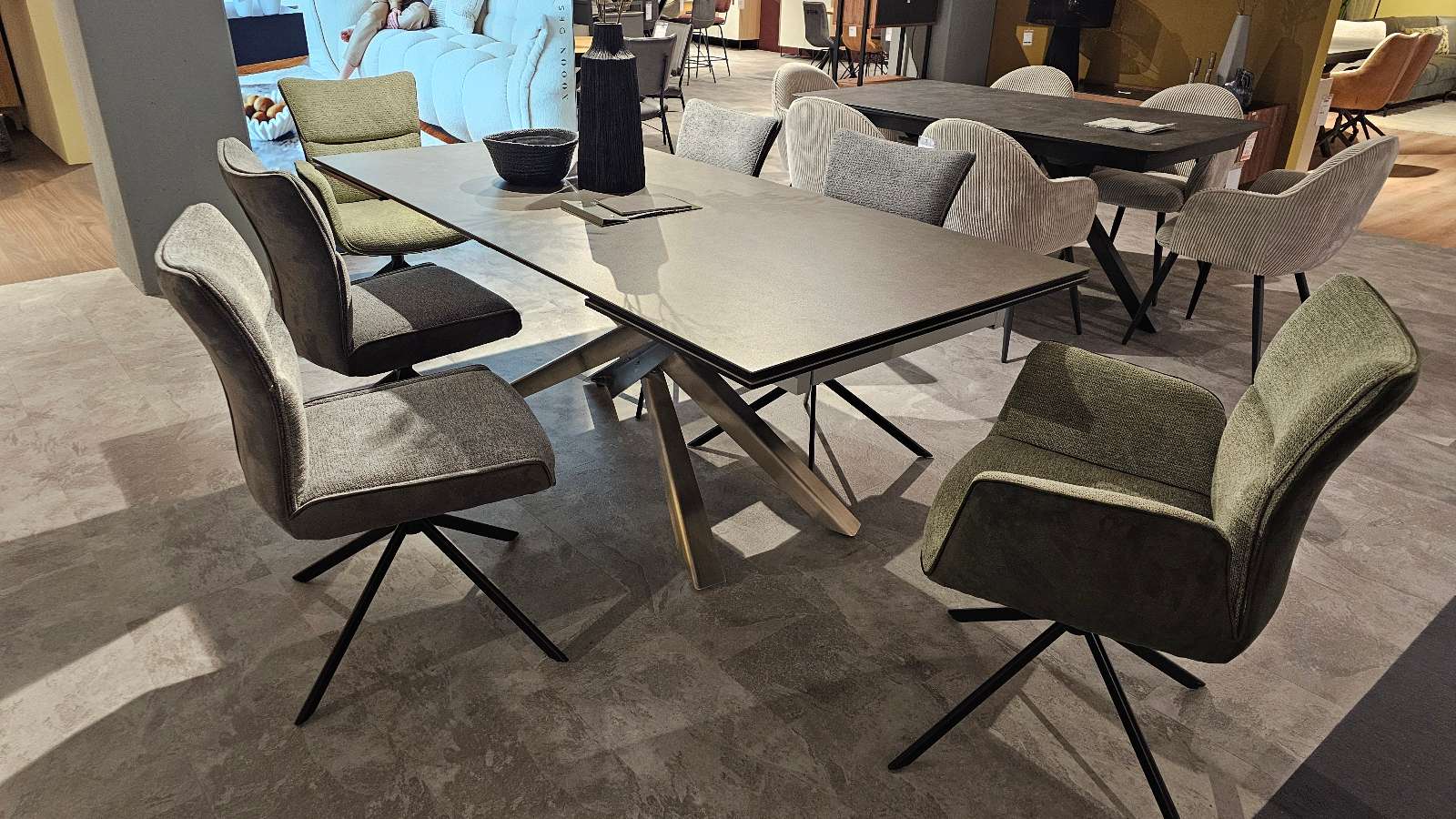 4x Stuhl ohne Armlehnen, 2x Armlehnenstuhl Setubal MCA furniture