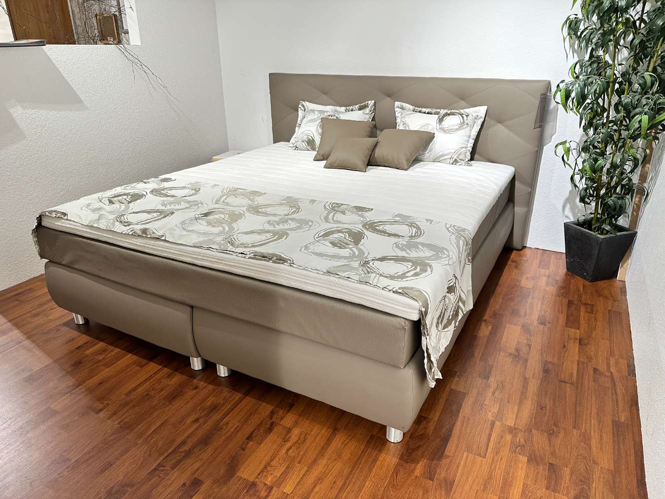 Boxspringbett Ada/Genua2  180x200cm