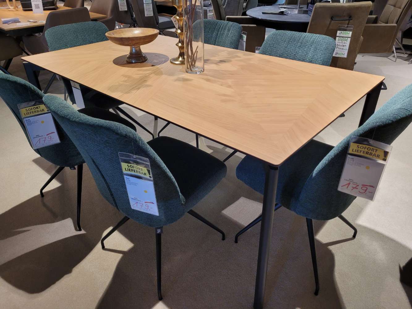 Esstisch ca  100×180-280 cm Mosaik Eiche Metallgestell