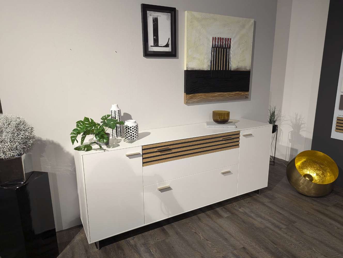 Interliving Sideboard 2109 Lack polar-weiß m, Akzent Eiche-Paneel