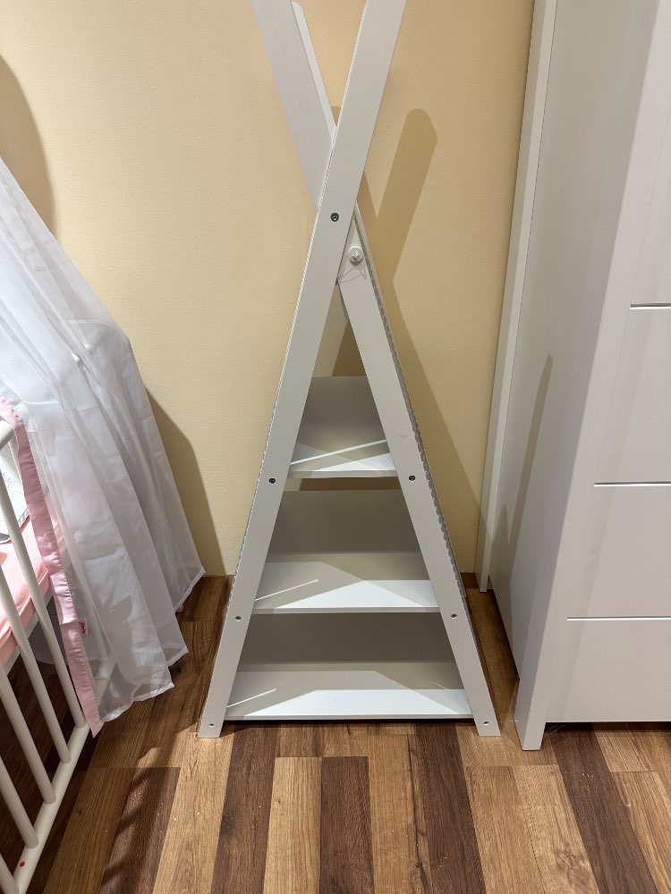 Babyregal Tipi