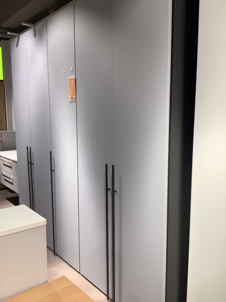 Drehtürenschrank Topline