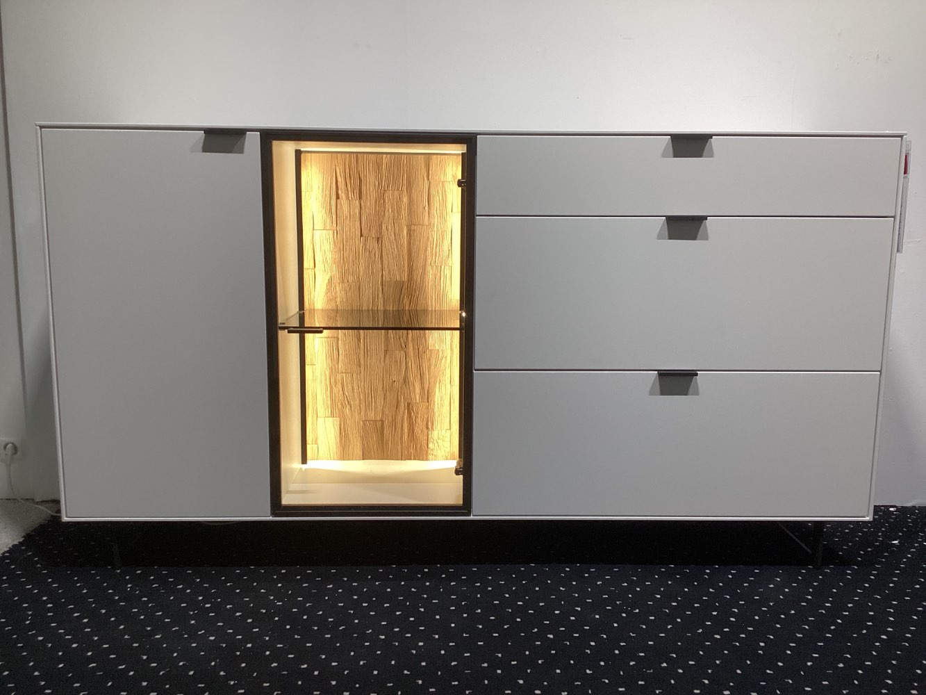 Sideboard