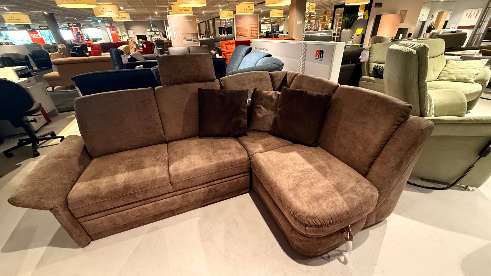 Elementgruppe mit Funktion + 3 Kissen