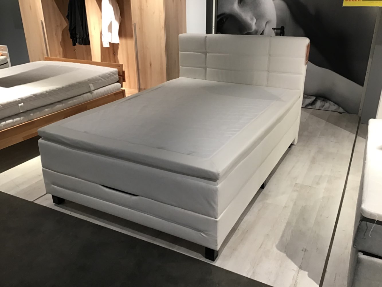 XXXLutz Ausstellungsstück Möbel Boxspringbett Jefferson weiß