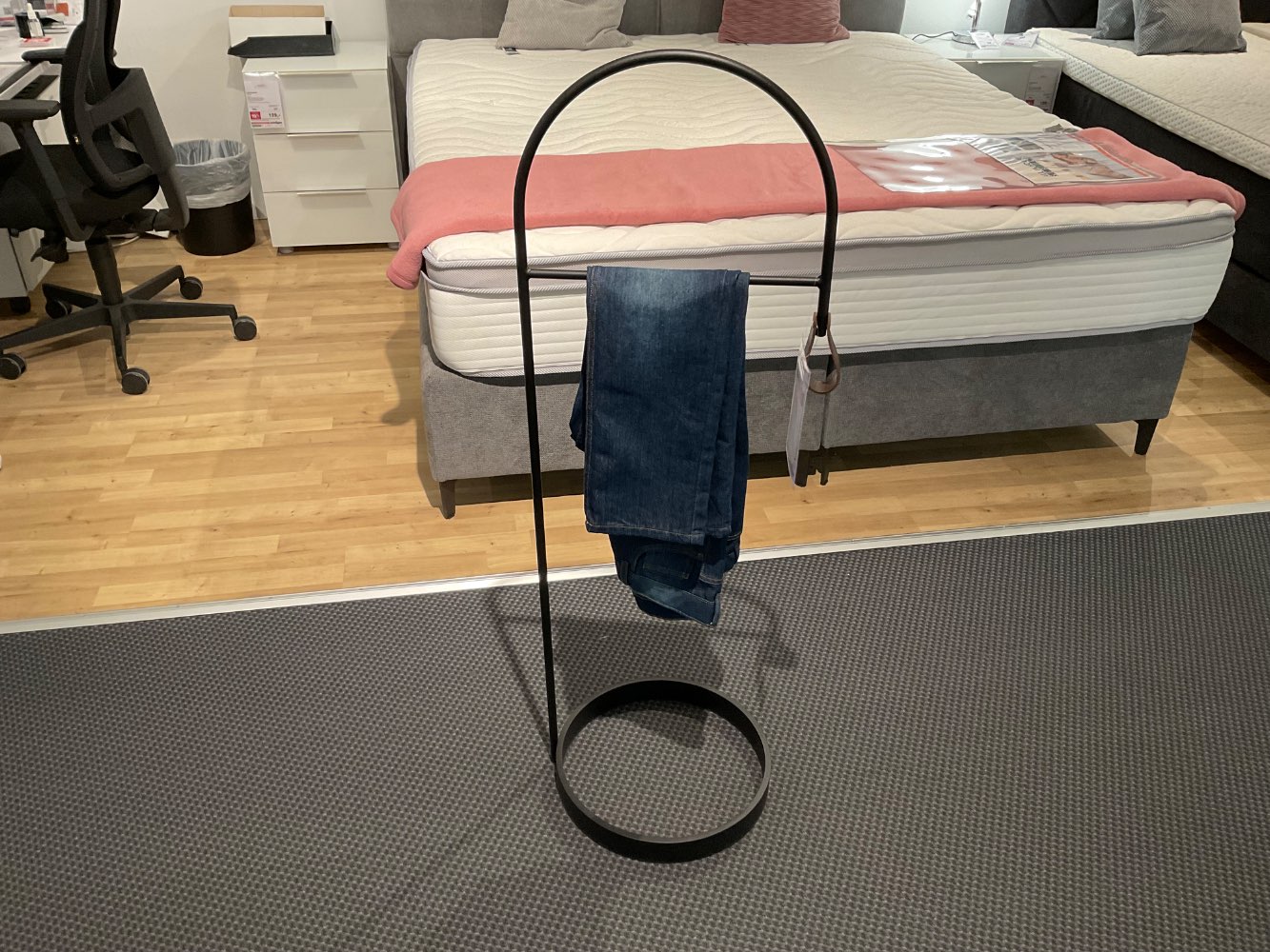 Bekleidungsständer Loop