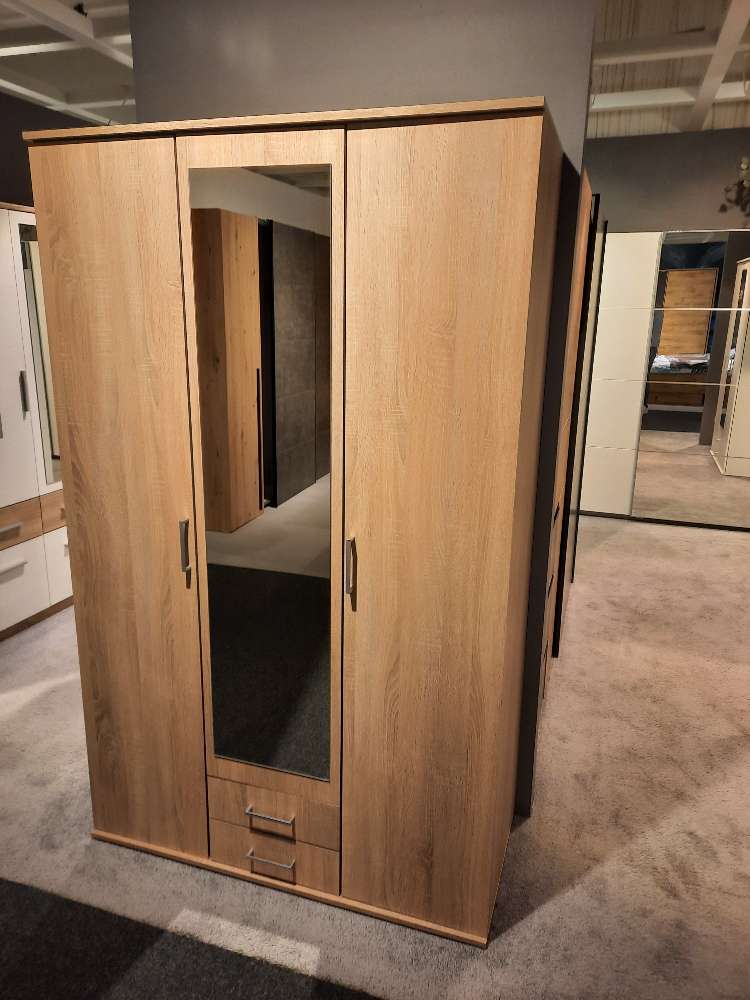 Drehtürenschrank 3-türig