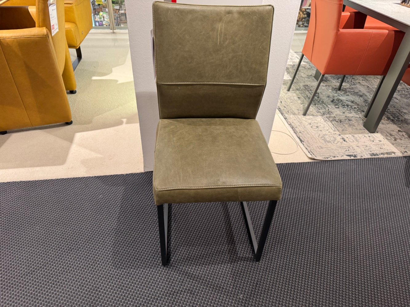 Freischwingerstuhl Lenni