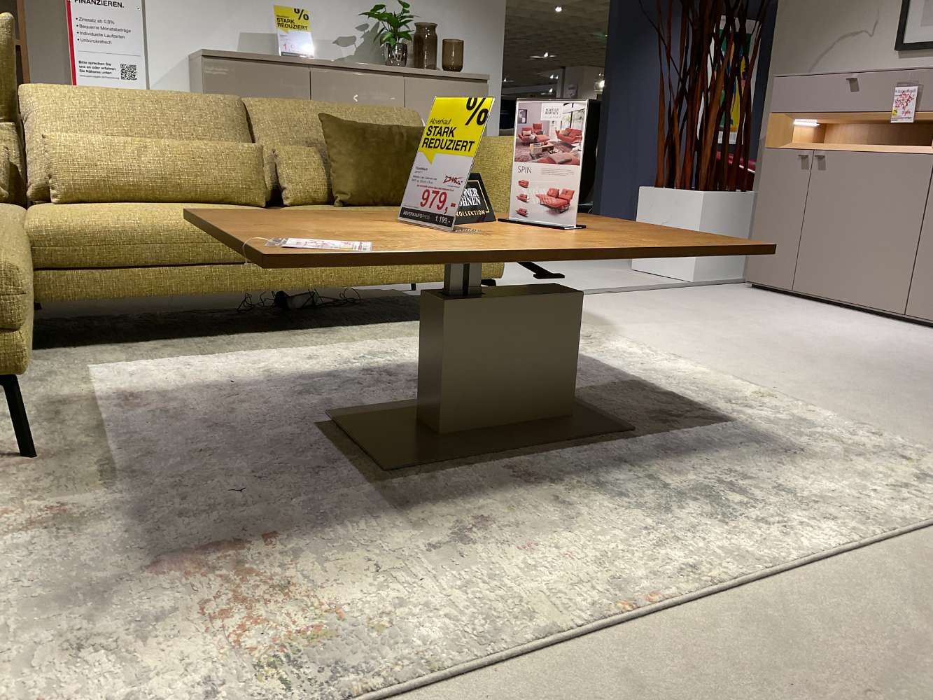 INVIVUS Couchtisch „Infinity“ Lack cashmere