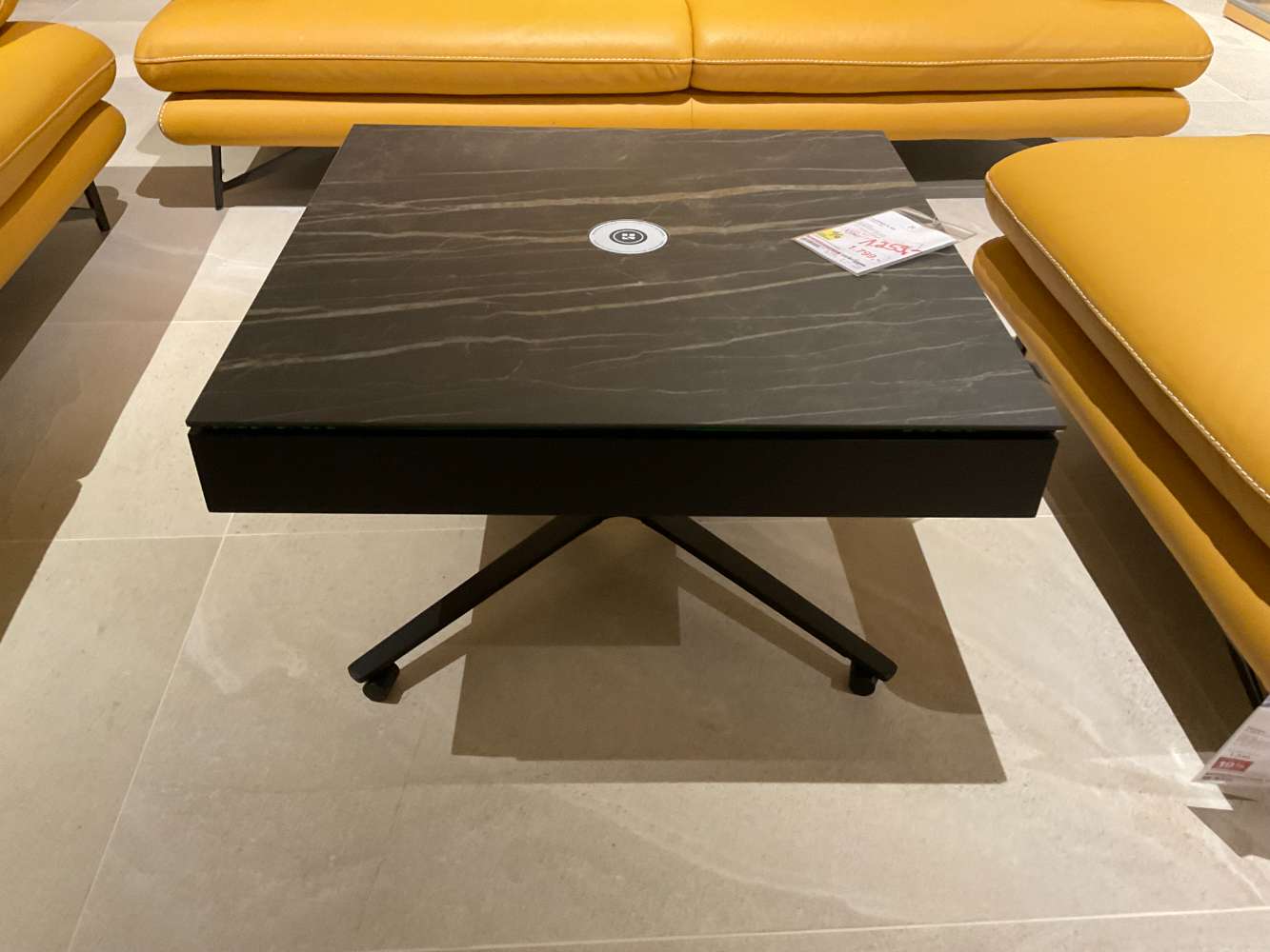 Schmitt Couchtisch „Janos K 469“