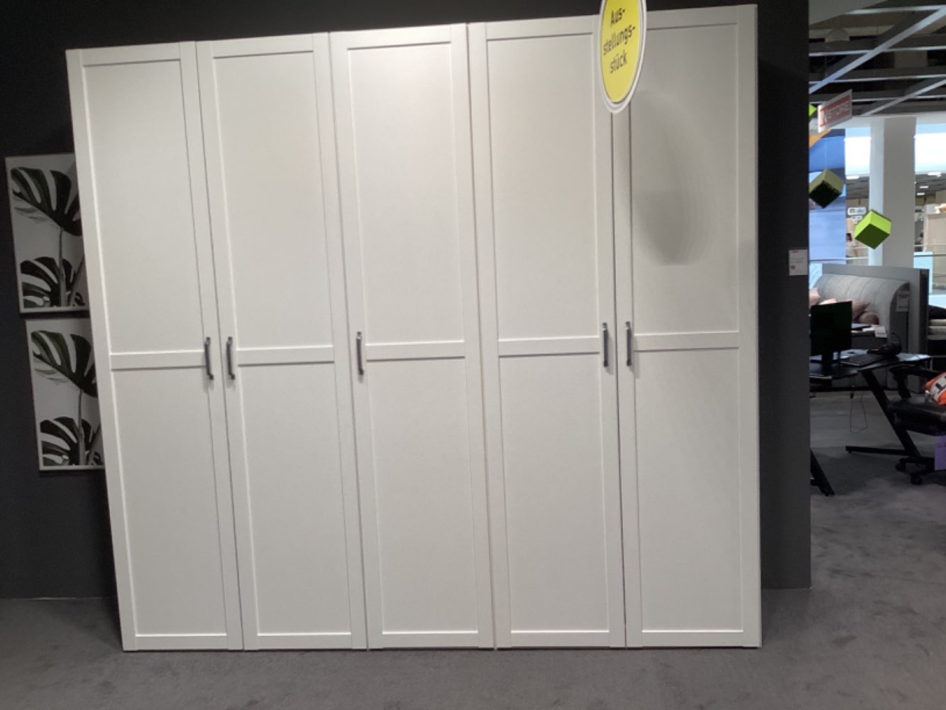 Drehtürenschrank Livin Savona